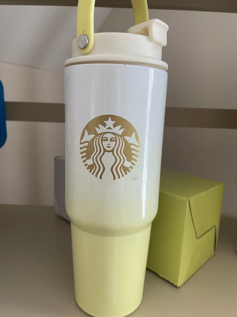 Starbucks White and Pale Yellow Gradient Tumbler with Yellow handle 30 oz